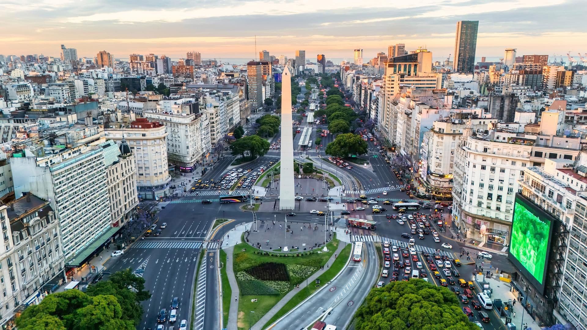 BUENOS AIRES & MONTEVIDEO - 1