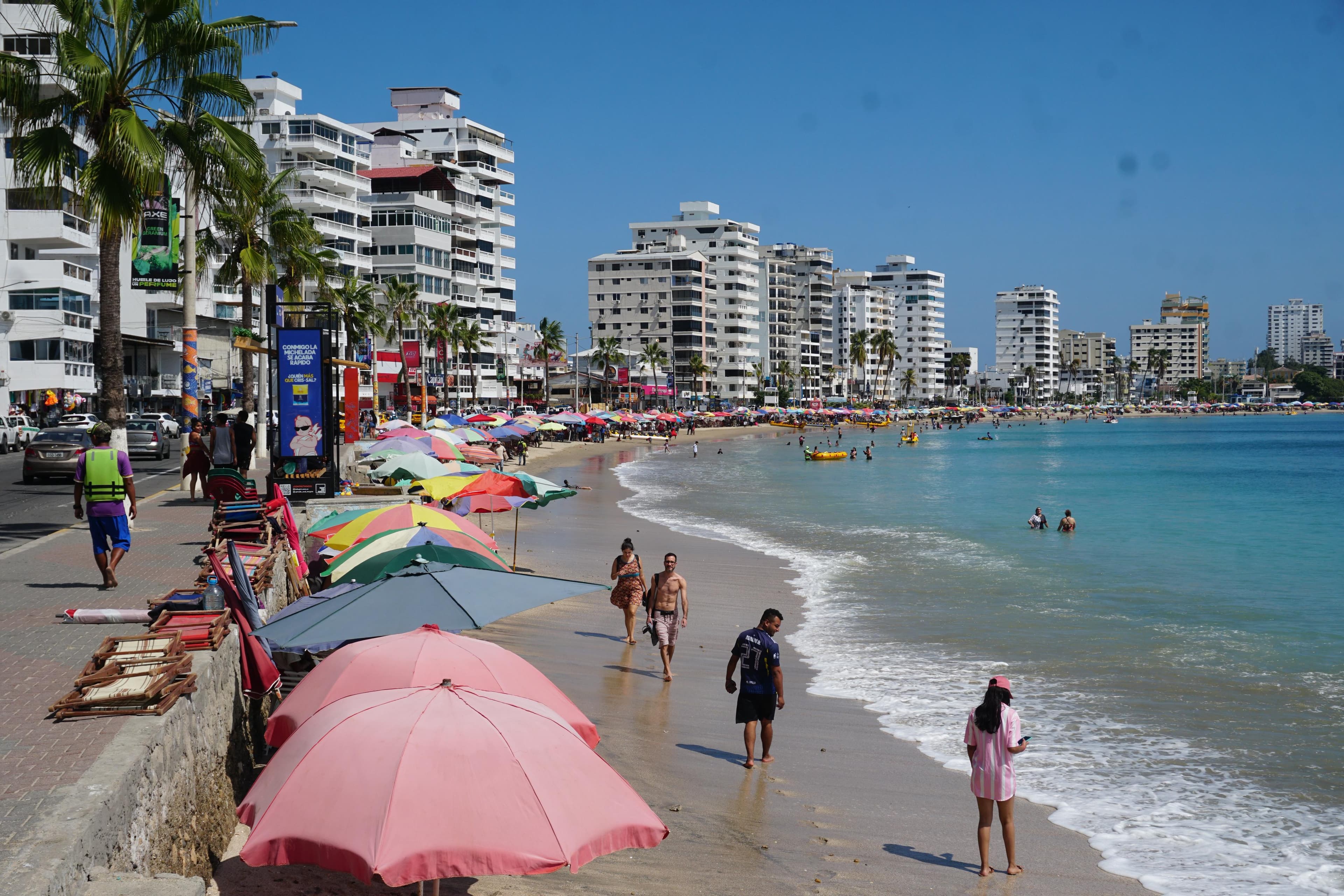 Tiempo libre en la playa de Salinas