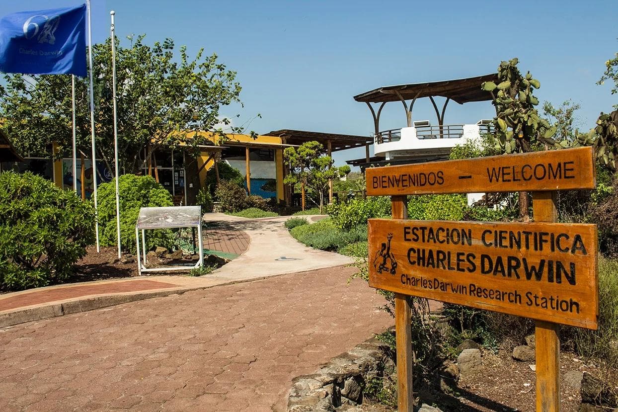 Estación Charles Darwin (PM)