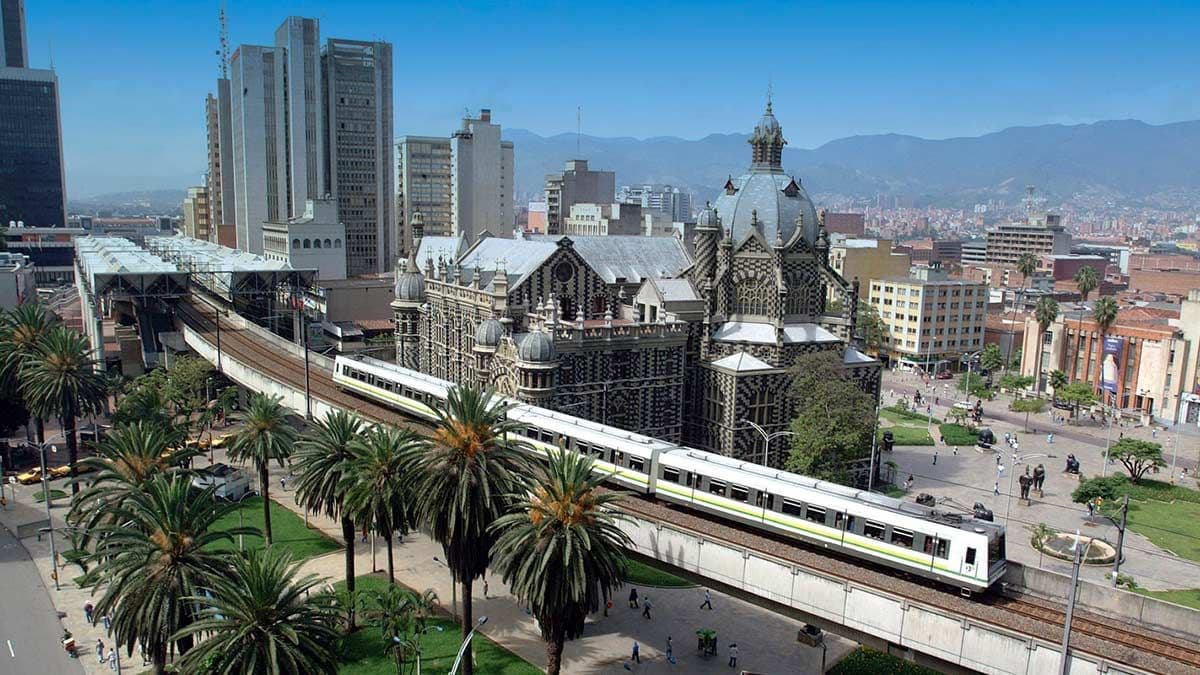 MEDELLIN + CARTAGENA - 3